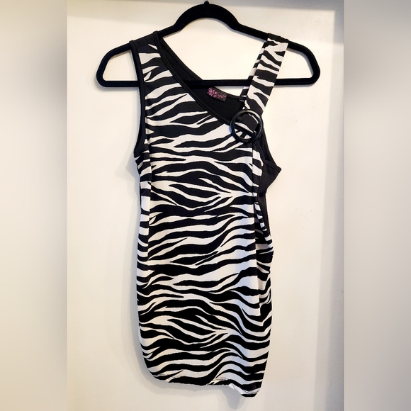 Zebra Print Tank Top - Picture 1 of 5